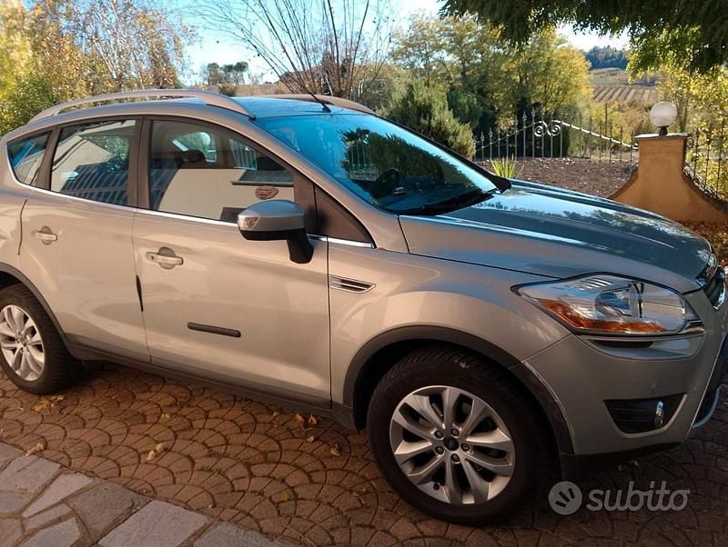 Begagnad Ford Cougar 170 HK (125 kW) 2012 Sportkupé