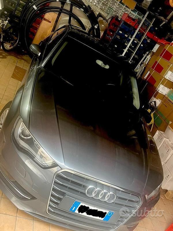 Grigio Usata 2015 Audi A3 Sport Station wagon | 10.999 € (Buon prezzo) - Immagine 1/4