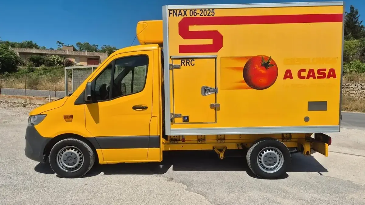 Usata Mercedes Sprinter 142 CV (104 kW) 2019 Giallo Furgone