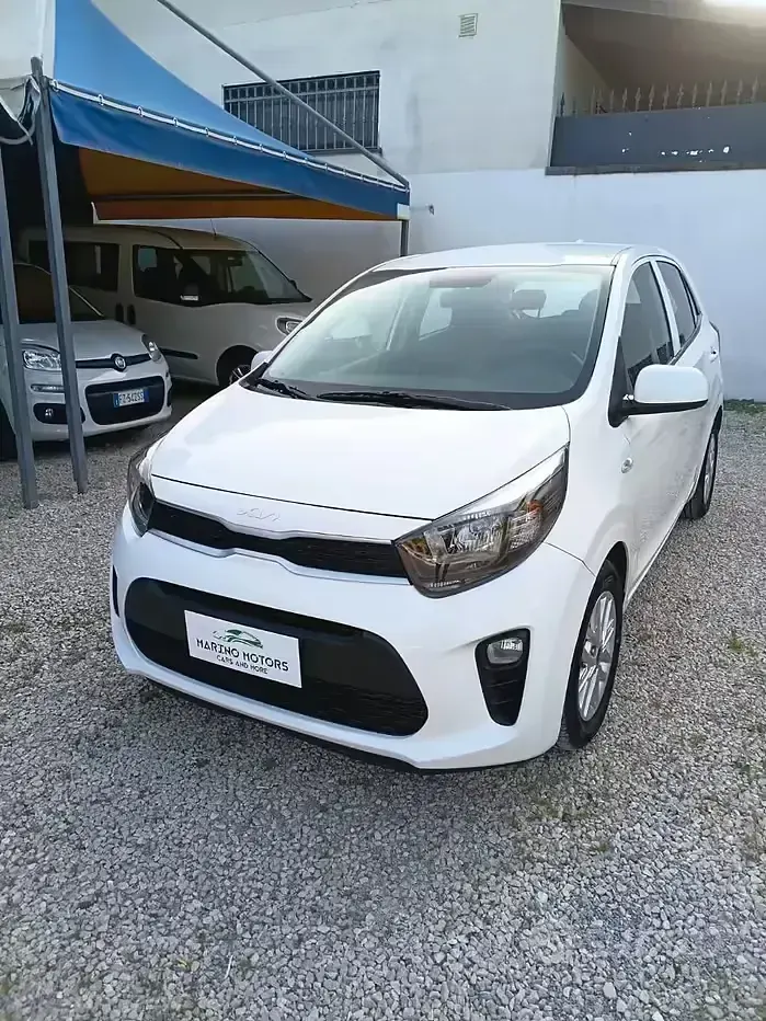 Usata Kia Picanto MY23 67 CV (49 kW) 2024 Utilitaria