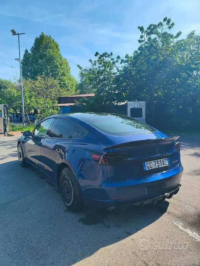 Usata Tesla Model 3 Long Range AWD 152 kW (208 CV) 2020 Blu Berlina