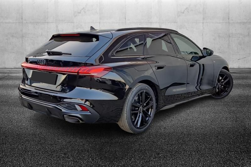 Usata Audi A5 S-Line 150 CV (110 kW) 2025 Nero metallizzato Station wagon
