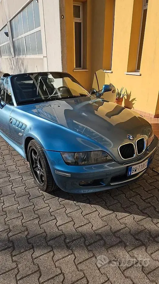 Usata Alfa Romeo 156 116 CV (85 kW) 2001 Bluazzurro Cabrio