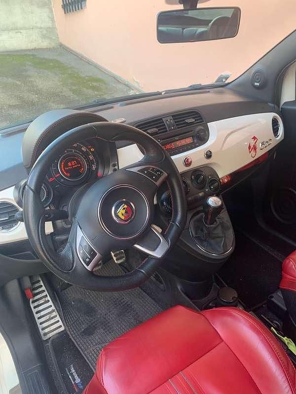 Bianco Usata 2012 Fiat 500 Abarth Tre volumi | 10.000 € (Ottimo prezzo) - Immagine 1/4
