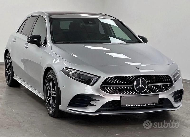 Usata Mercedes A180 AMG Line Premium 116 CV (85 kW) 2023 Grigio Berlina
