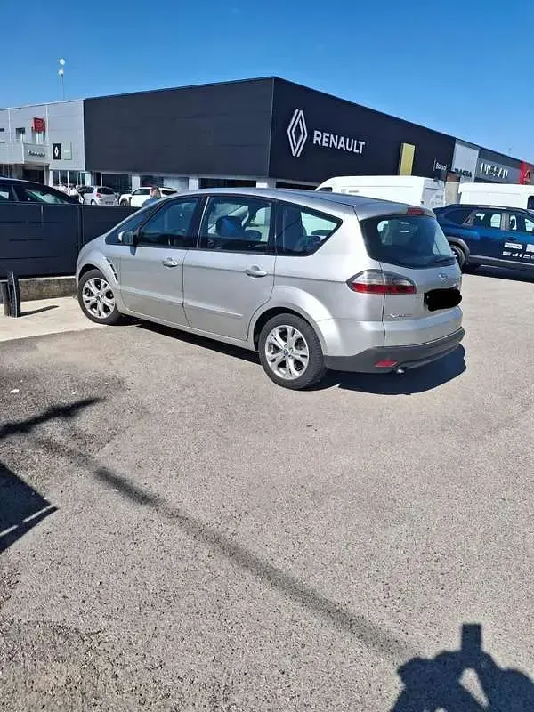 Usata Ford S-MAX S 140 CV (102 kW) 2007 Monovolume