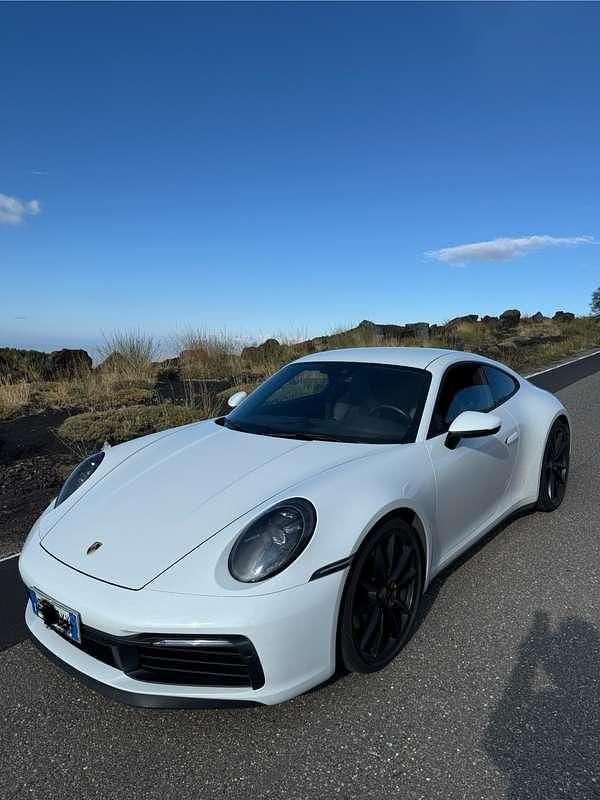 Usata Porsche 992 450 CV (330 kW) 2020