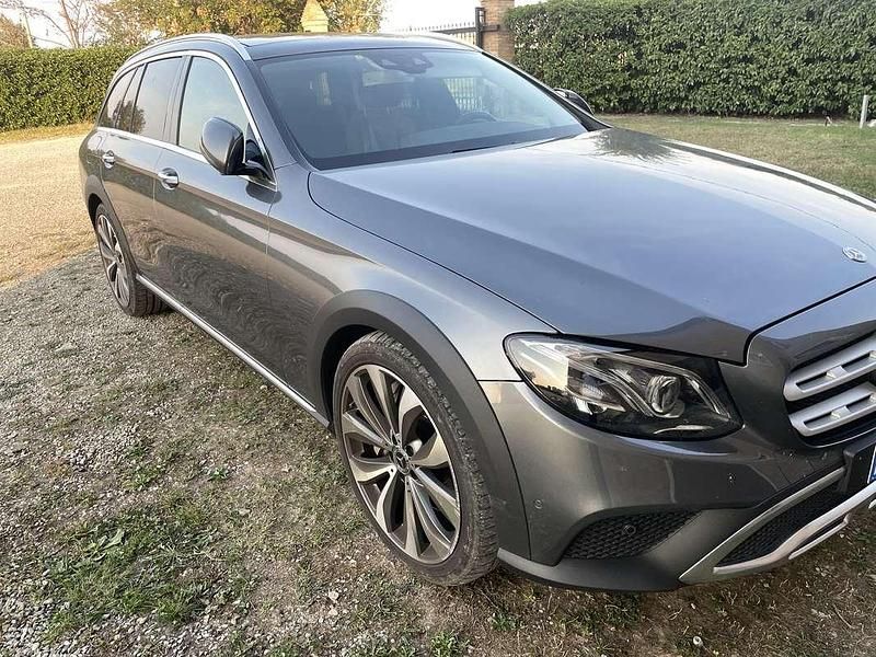 Usata 2020 Mercedes E400 Premium Plus Station wagon | 21.200 € (Ottimo prezzo) - Immagine 1/4