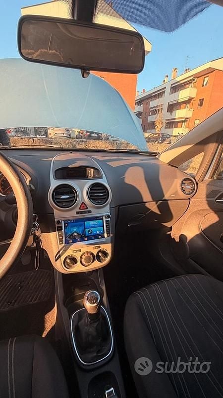 Usata Opel Corsa 90 CV (66 kW) 2006 Blu Berlina