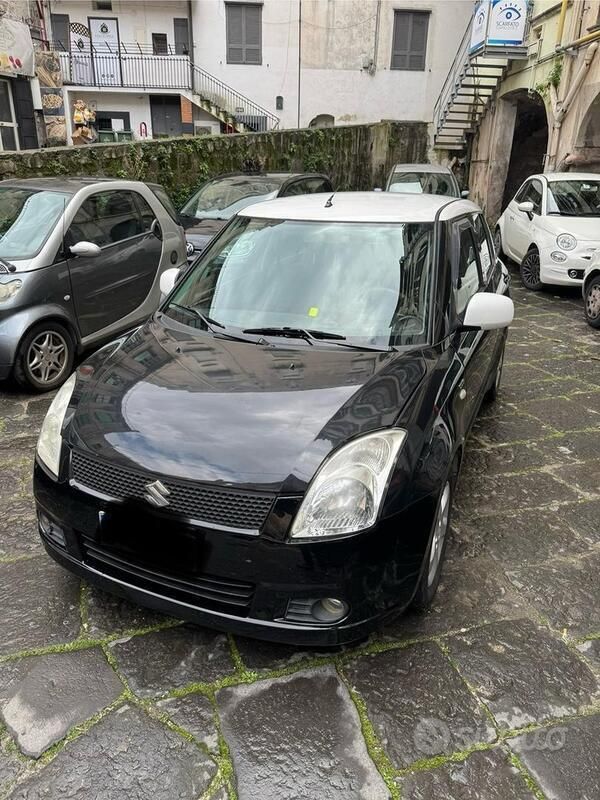 Usata 2009 Suzuki Swift Due volumi | 2800 € (Super prezzo) - Immagine 1/4