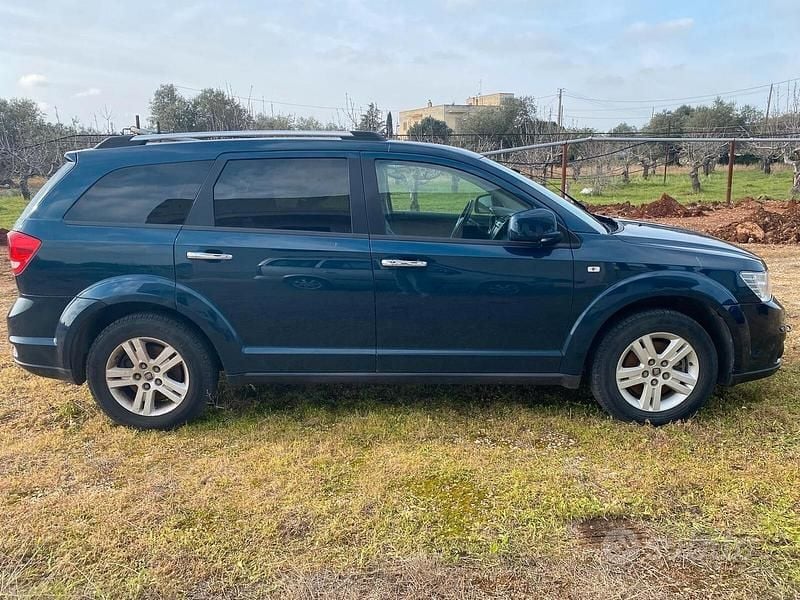 Usata Fiat Freemont 170 CV (125 kW) 2013 Grigio SUV