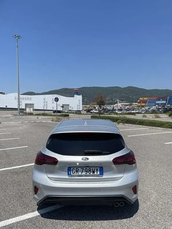 Usata Ford Focus ST-Line 125 CV (91 kW) 2024 Berlina