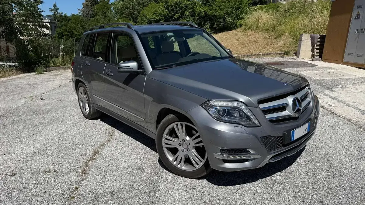 Usata Mercedes GLK250 204 CV (150 kW) 2013 Argento SUV