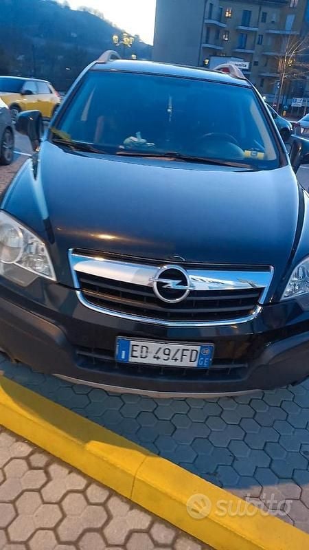 Usata Opel Antara 150 CV (110 kW) 2008 Nero SUV