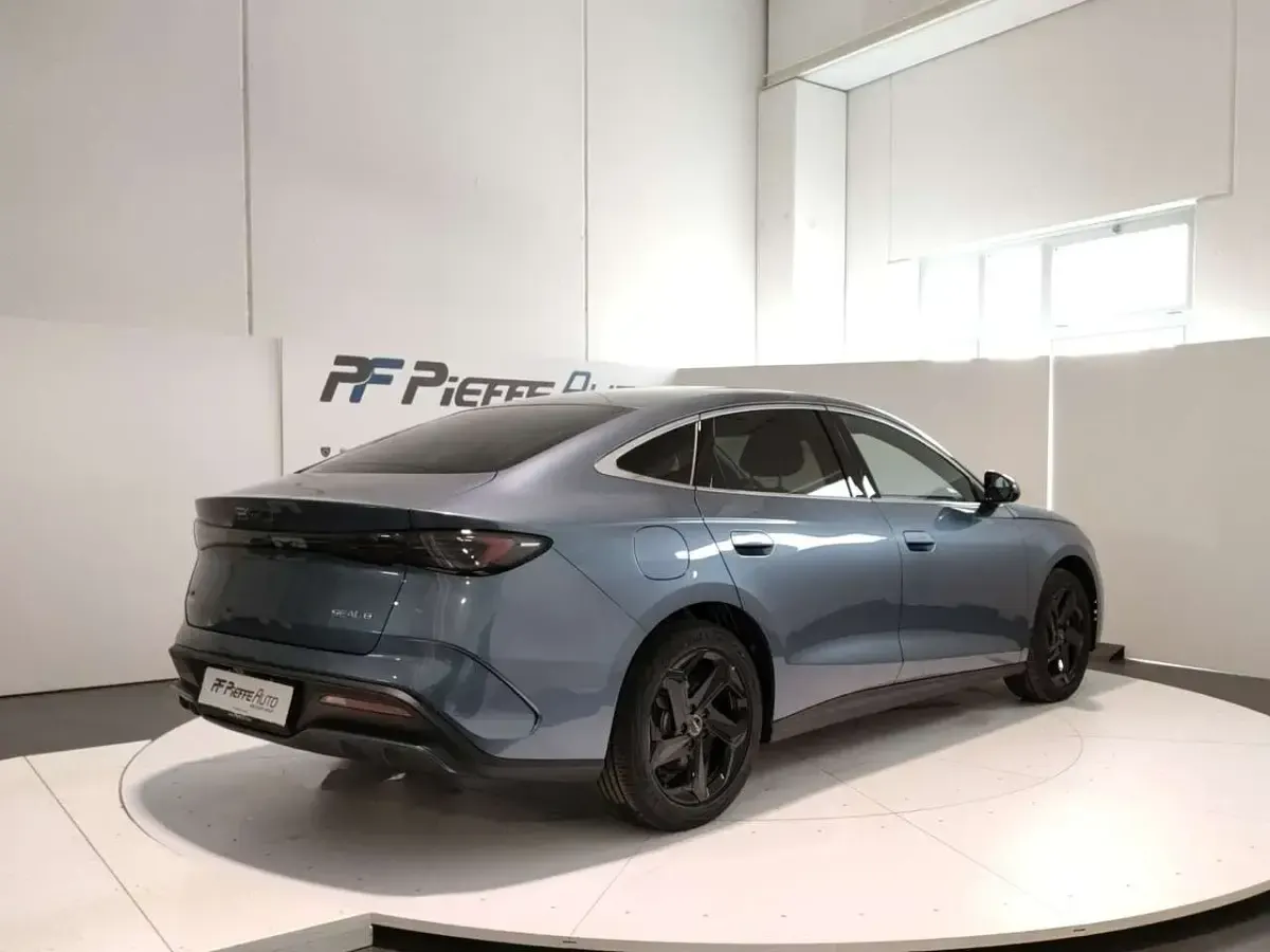 Nuova BYD Seal Comfort 98 CV (72 kW) 2025 Atlantis blue Berlina
