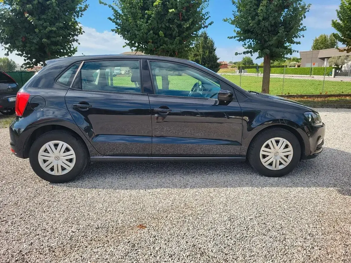 Usata VW Polo Business 60 CV (44 kW) 2017 Nero Berlina