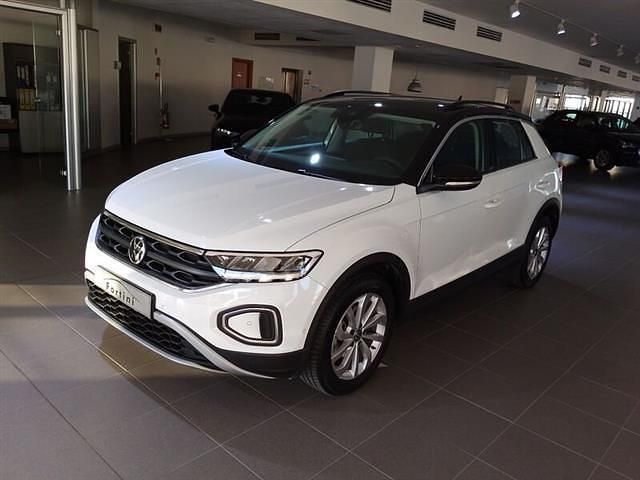 Bianco Usata 2022 VW T-Roc Life SUV | 22.500 € (Buon prezzo) - Immagine 1/4
