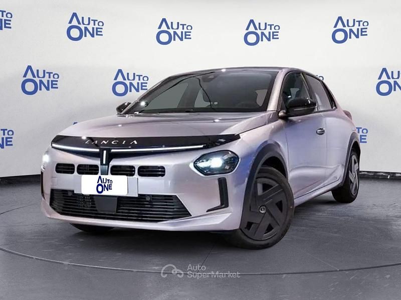 Gray Usata 2025 Lancia Ypsilon Utilitaria | 17.900 € (Super prezzo) - Immagine 1/1