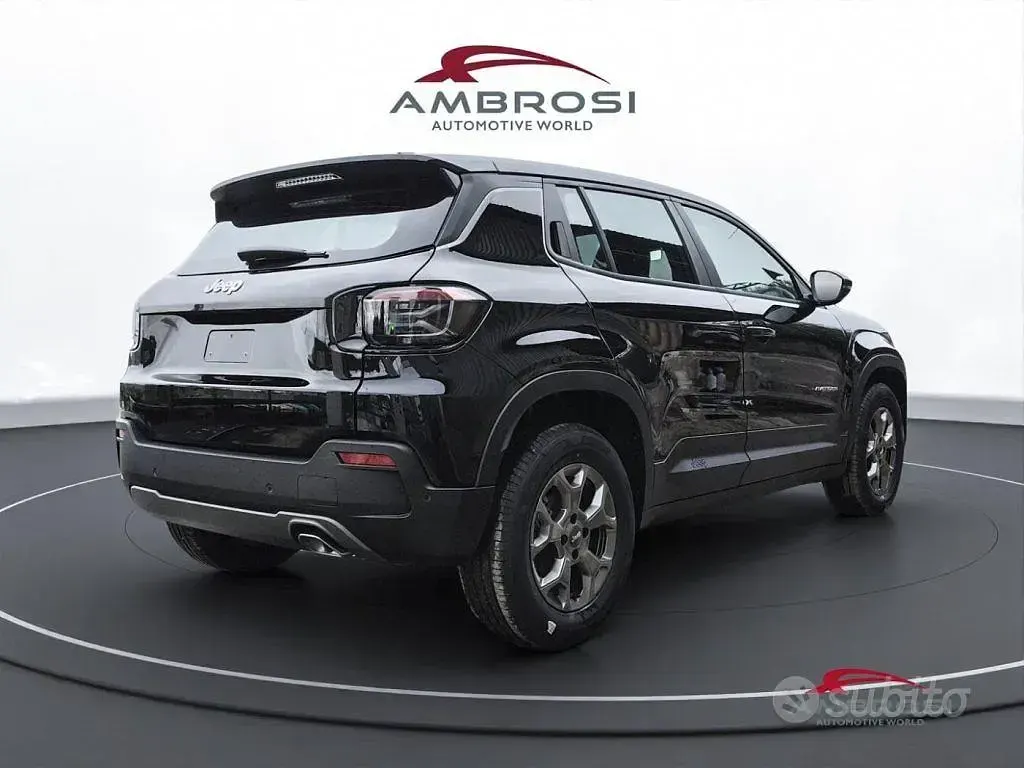 Uusi Jeep Avenger Altitude 101 HP (74 kW) 2026 Musta Katumaasturi