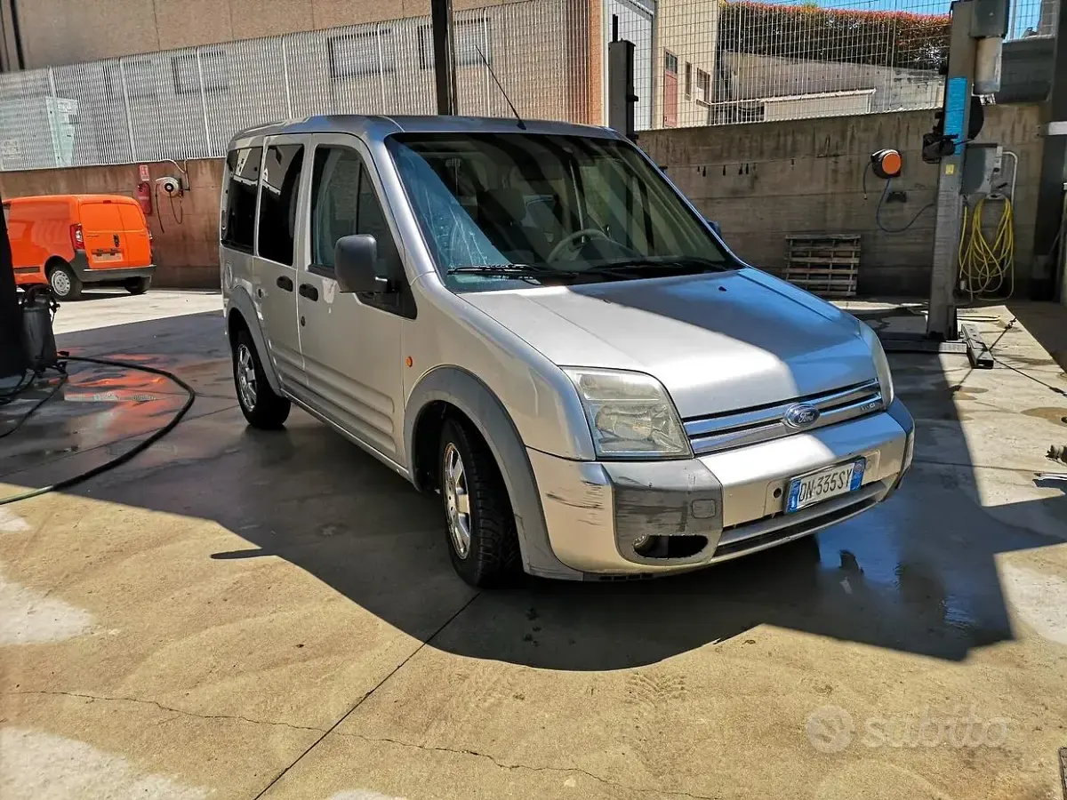 Usata Ford Transit Connect 110 CV (80 kW) 2008 Grigio Monovolume