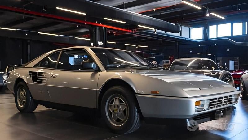 Usata Ferrari Mondial 271 CV (199 kW) 1987 Argento Coupé