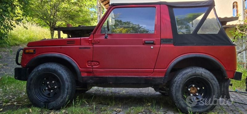 Usata Suzuki Samurai 63 CV (46 kW) 1986 Rosso SUV