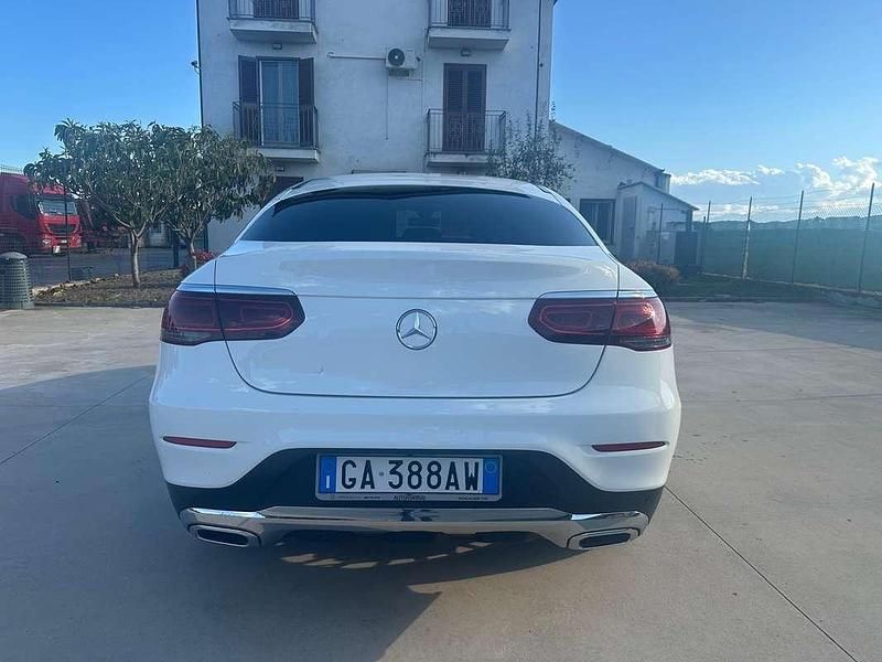 Usata Mercedes GLC200 Premium Plus 163 CV (119 kW) 2019 SUV