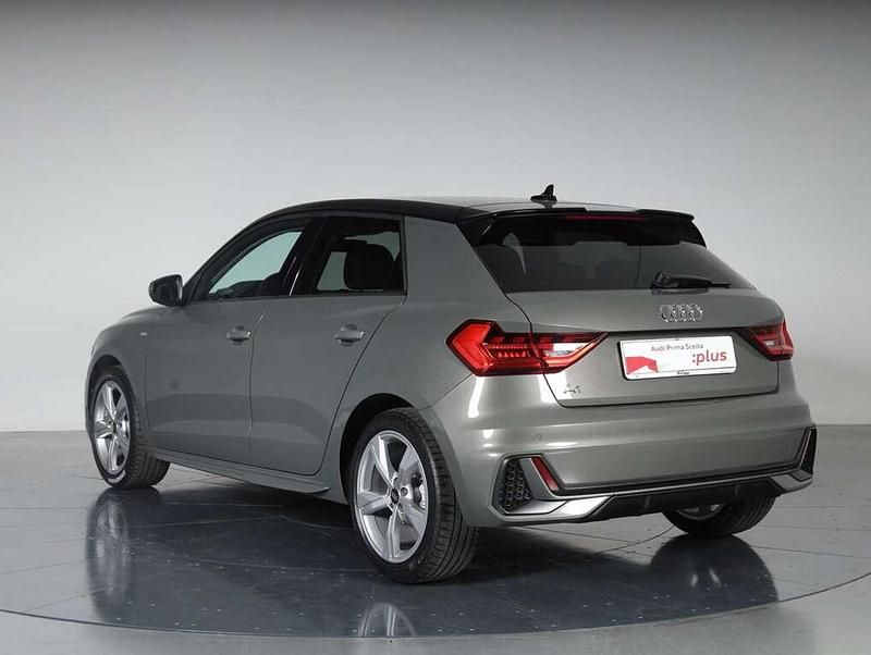 Usata Audi A1 Sportback S-Line 150 CV (110 kW) 2024 Grigio chronos metallizzato ne Utilitaria