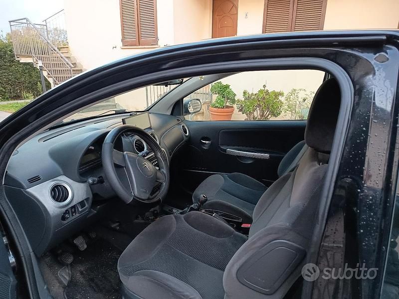 Occasion Citroën C2 68 ch (50 kW) 2007 Noir Citadine