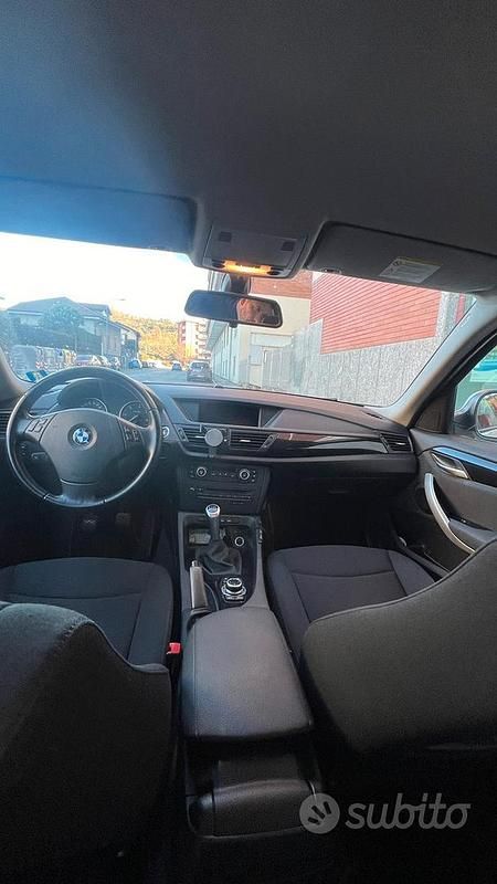 Usata BMW X1 177 CV (130 kW) 2011 Bianco SUV