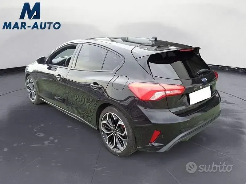 Usata Ford Focus ST-Line 150 CV (110 kW) 2019 Nero Berlina