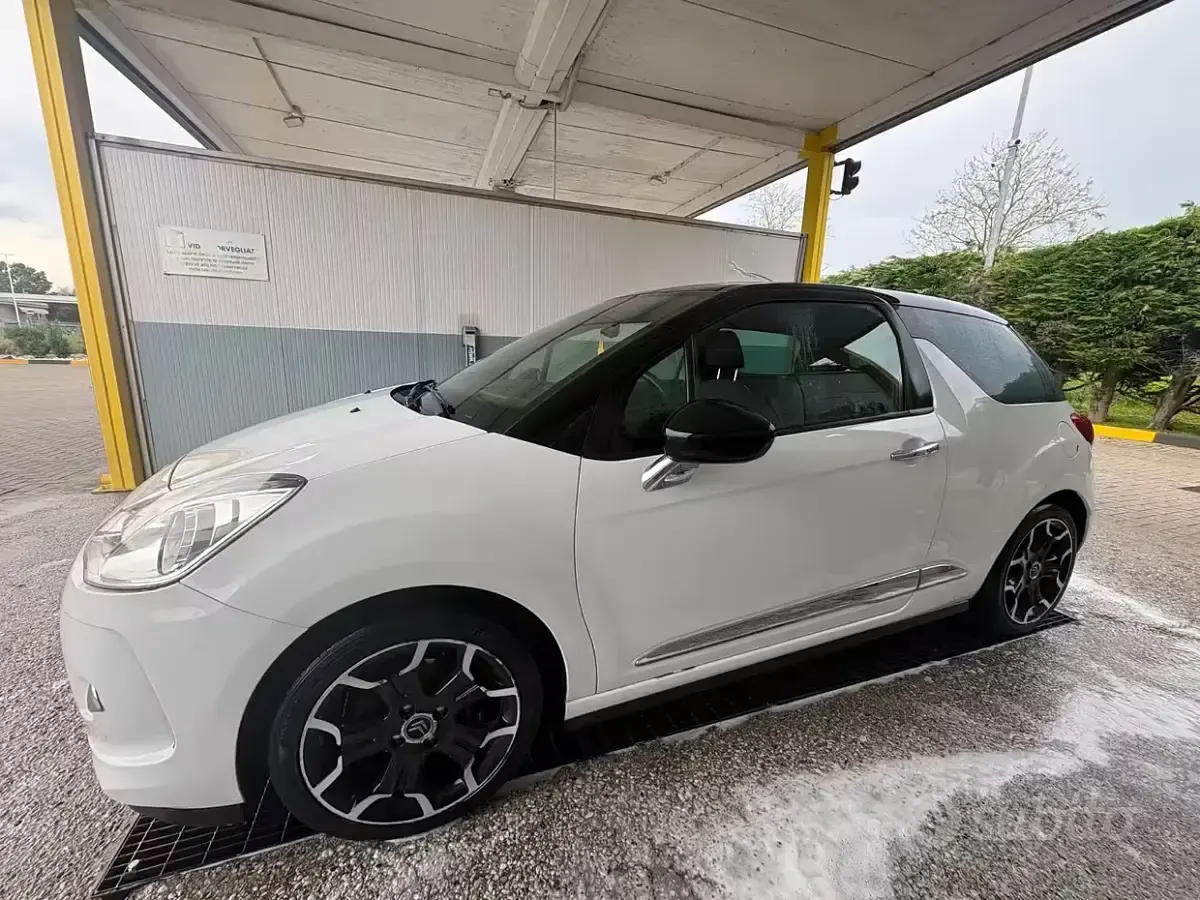 Usata Citroën DS3 82 CV (60 kW) 2013 Utilitaria