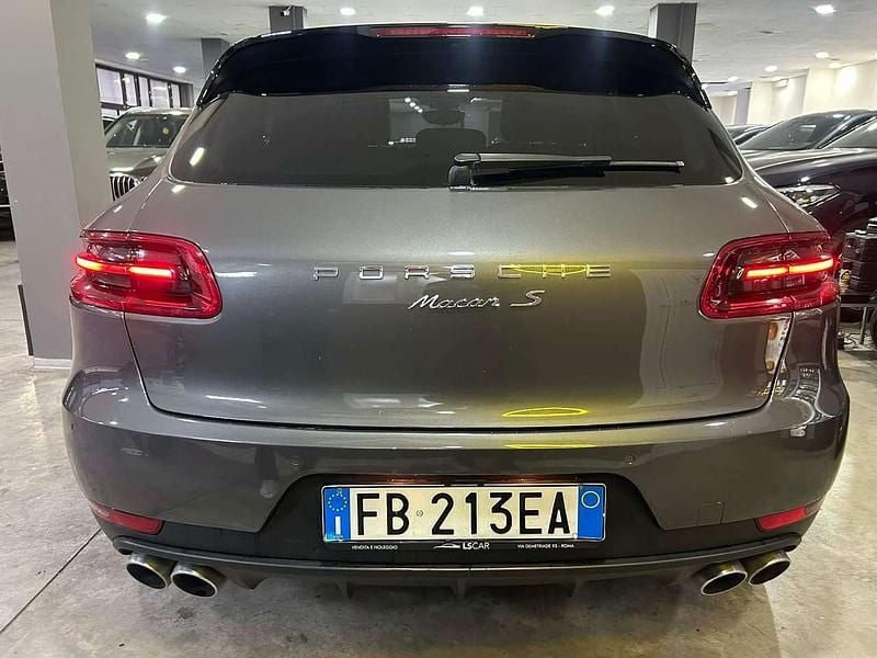 Usata Porsche Macan 250 CV (183 kW) 2015 Grigio SUV