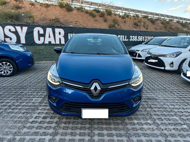 Usata Renault Clio IV Life 90 CV (66 kW) 2019 Blu Berlina