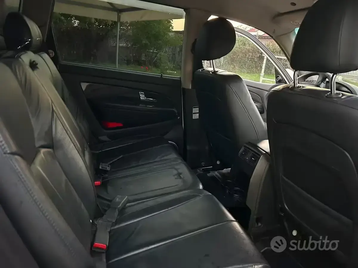 Usata SsangYong Rexton 155 CV (114 kW) 2014 Bianco SUV