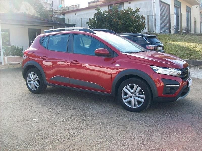Usata Dacia Sandero 100 CV (73 kW) 2022 Rosso Berlina