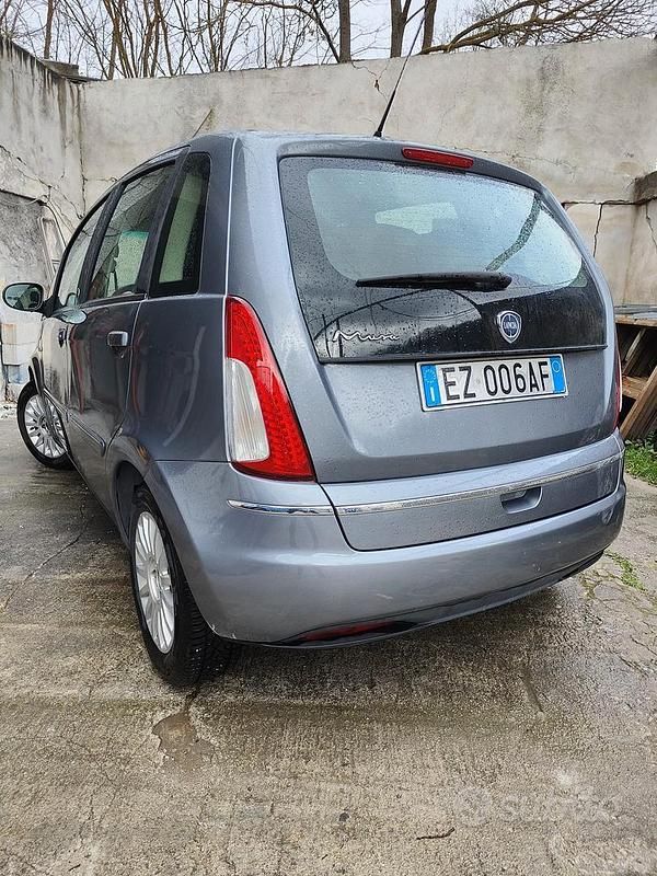 Usata Lancia Musa 77 CV (56 kW) 2015 Monovolume