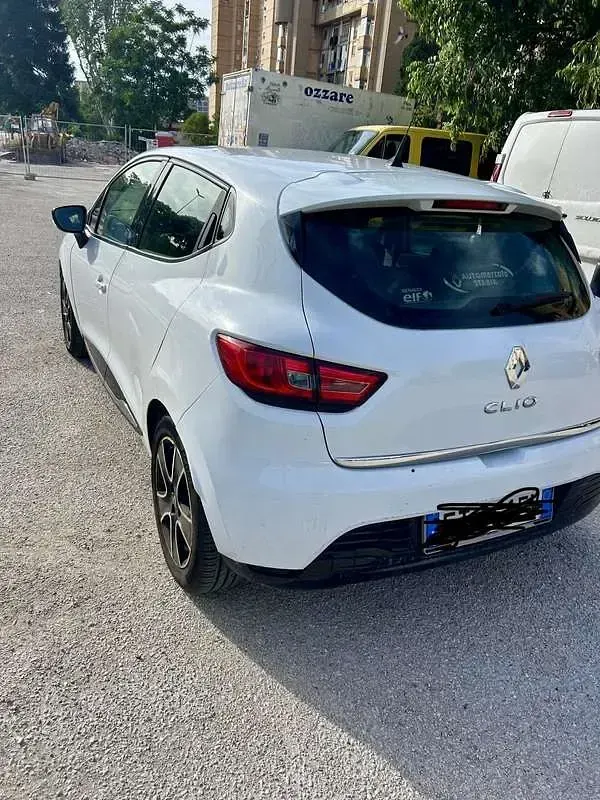 Usata Renault Clio IV 75 CV (55 kW) 2013 Berlina
