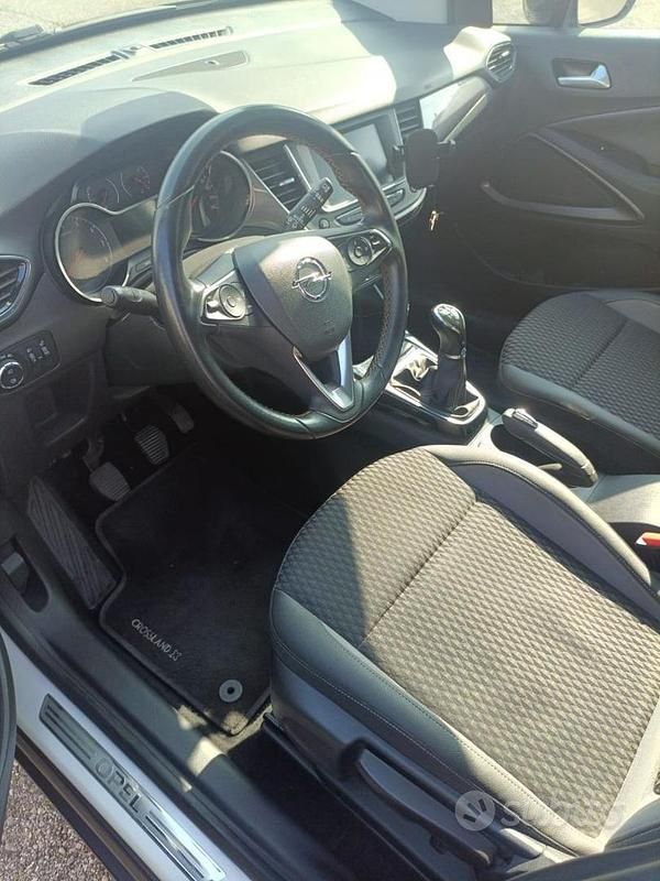 Usata Opel Crossland X 83 CV (61 kW) 2018 SUV