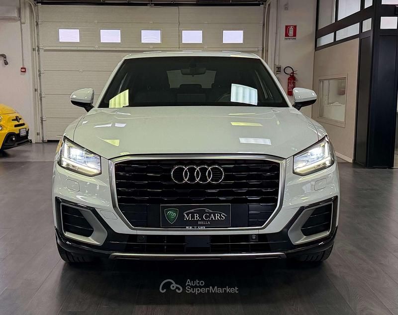 Usata Audi Q2 Design 116 CV (85 kW) 2017 Bianco SUV