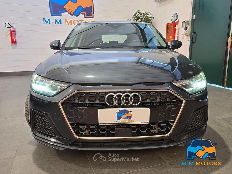 Usata Audi A1 Admired 116 CV (85 kW) 2019 Gray SUV