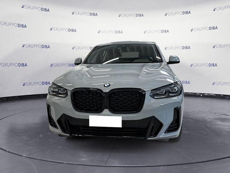 Usata 2024 BMW X4 Comfort Edition SUV | 43.500 € (Buon prezzo) - Immagine 1/3