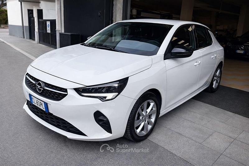 Usata Opel Corsa Elegance 102 CV (75 kW) 2022 Bianco Utilitaria