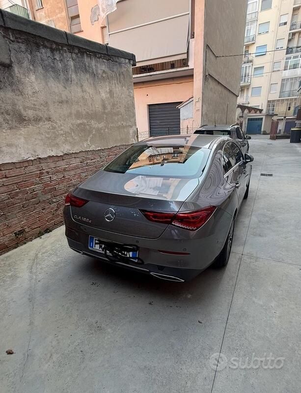 Usata Mercedes 180 2019 Grigio Berlina