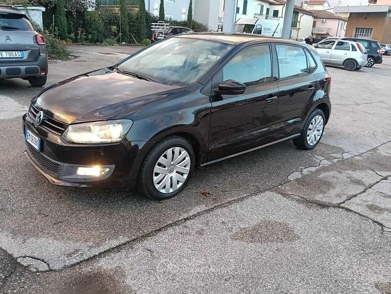 Usata VW Polo 75 CV (55 kW) 2012 Nero Berlina