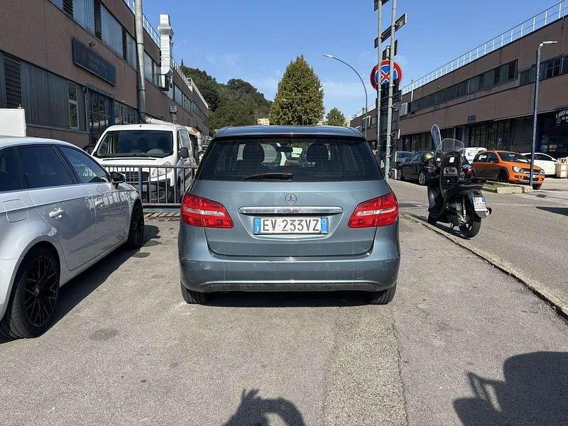 Usata 2014 Mercedes B160 Executive Monovolume | 6000 € (Super prezzo) - Immagine 1/4