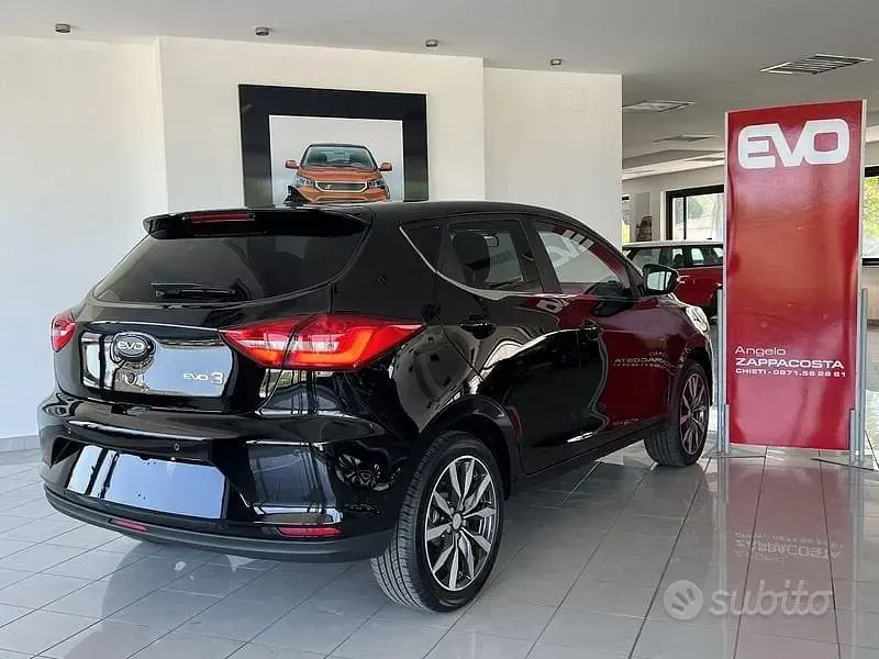 Nuova EVO Evo 3 112 CV (82 kW) 2026 SUV