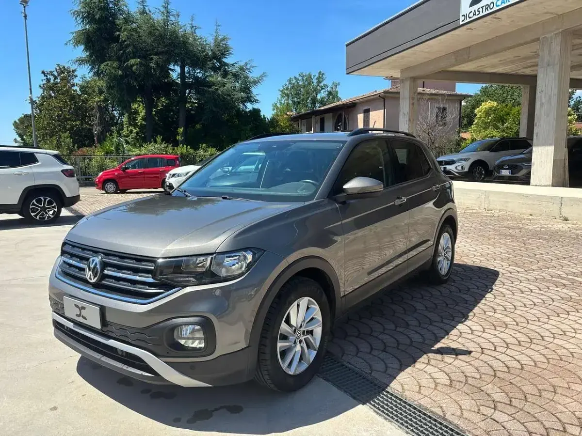 Usata VW T-Cross 116 CV (85 kW) 2020 Grigio SUV