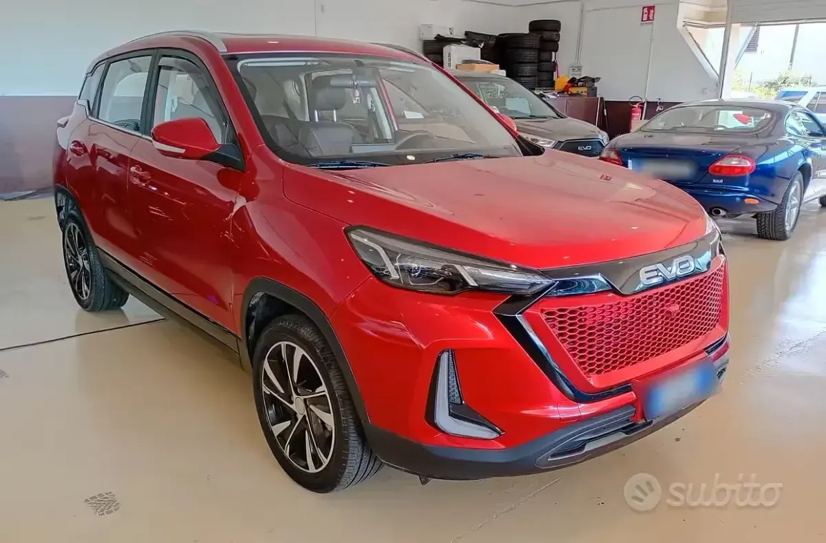 Usata EVO Evo 5 120 CV (88 kW) 2023 Rosso SUV