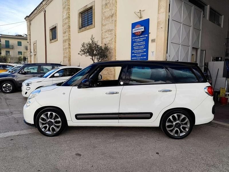 Usata Fiat 500L Living 105 CV (77 kW) 2014 Bianco Monovolume
